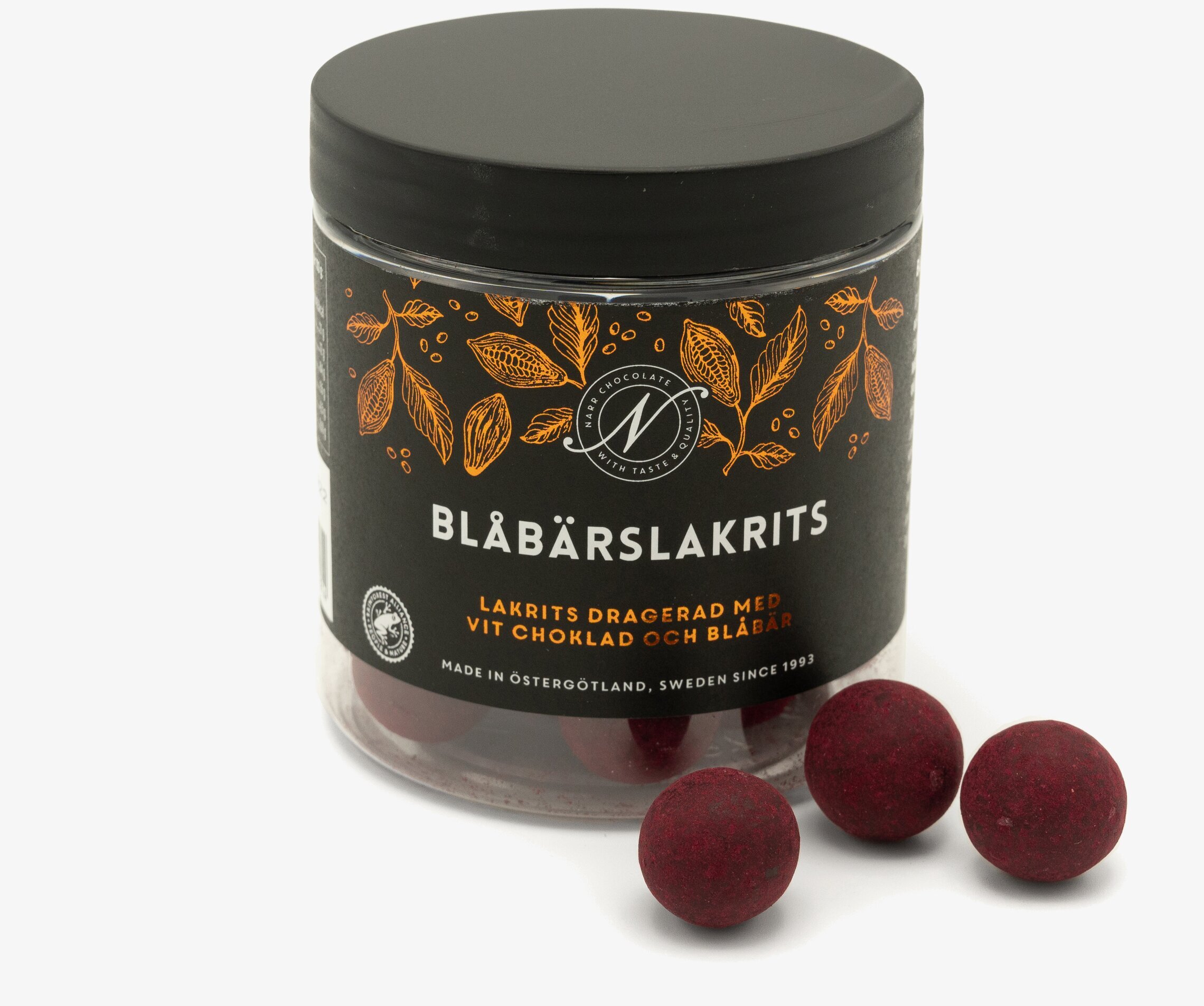 Blåbärslakrits från Narr Chocolate i genomskinlig burk