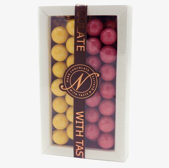 Duo Hallon-/Passion och Chililakrits från Narr Chocolate