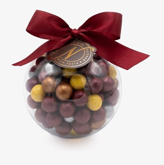 Julkula Glans från Narr Chocolate med glansiga chokladkulor