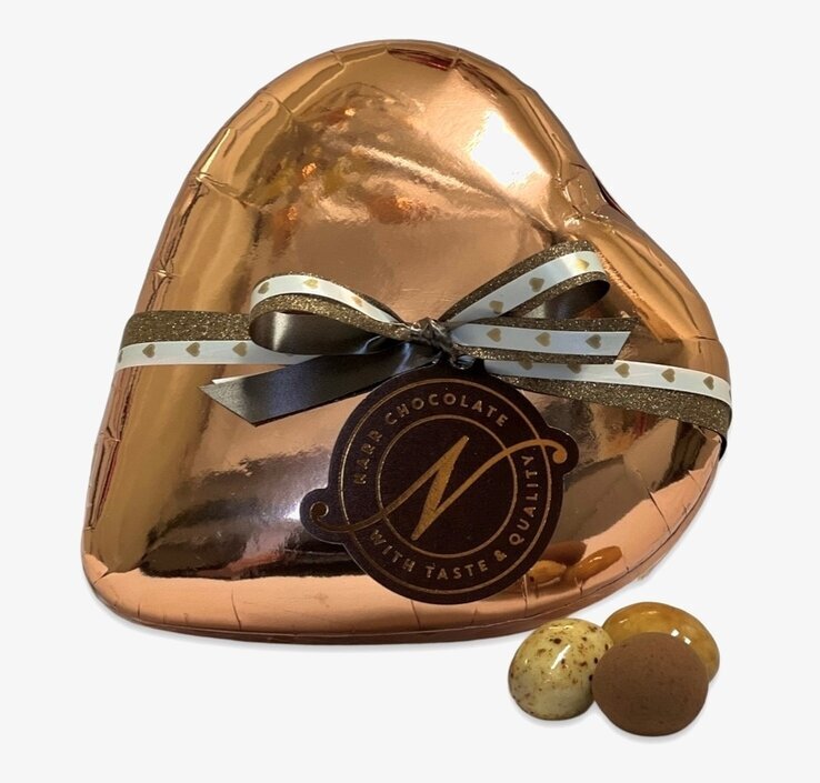 Hjärtat från Narr Chocolate i kopparfärgad folie med rosett