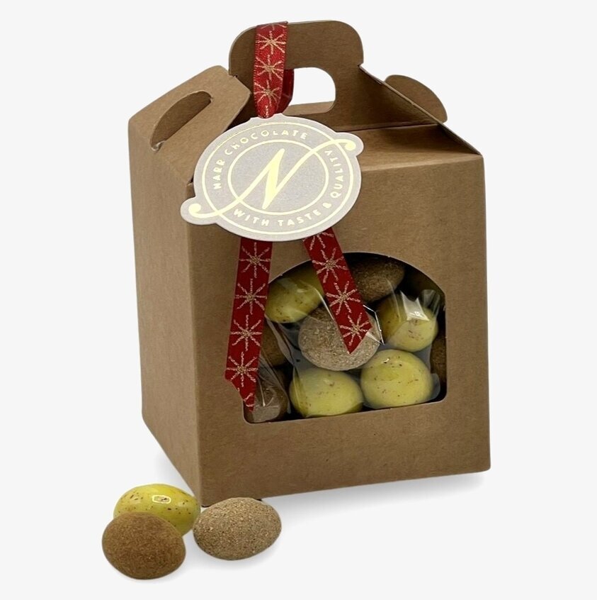 Jullåda Liten från Narr Chocolate med chokladdragerade mandlar