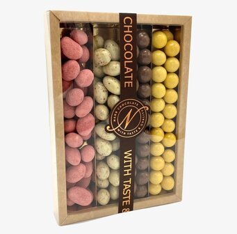 Narr Chocolate Ask Fyra Smaker Lång med fyra chokladtyper
