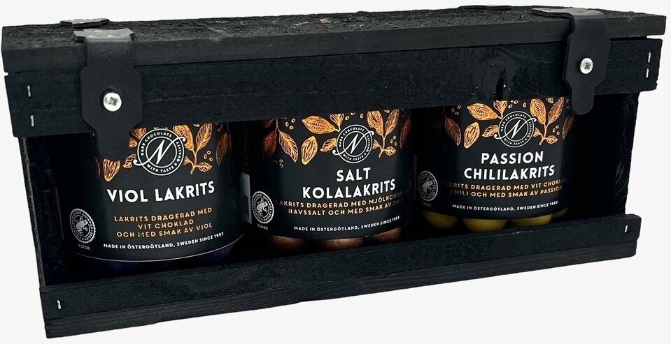 Lakrits Lådan från Narr Chocolate i en stilren träbox